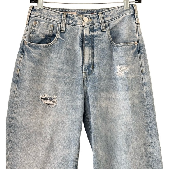 Anthropologie Pilcro Mid-Rise Relaxed Wide Leg Distressed Jean in Blue Size 25 - Picture 7 of 13